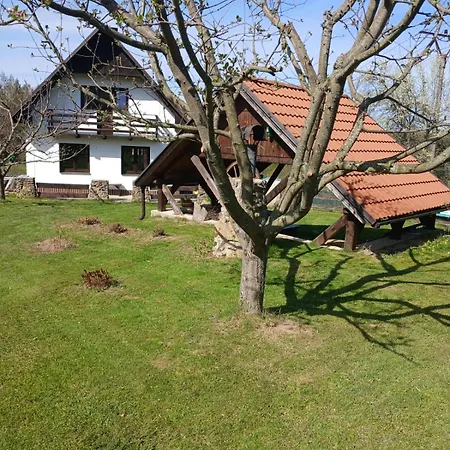 Na Rozcesti *