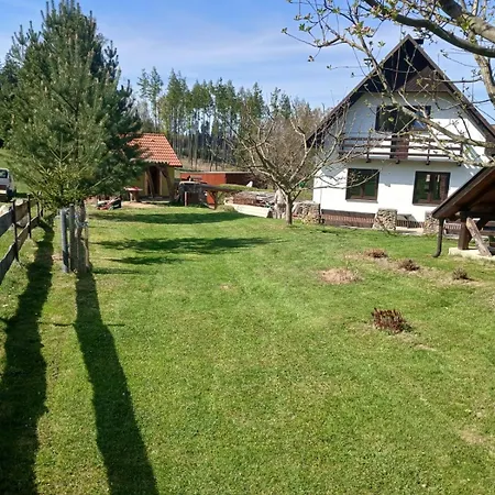 Na Rozcesti Lodge Dehtare (Vysocina)