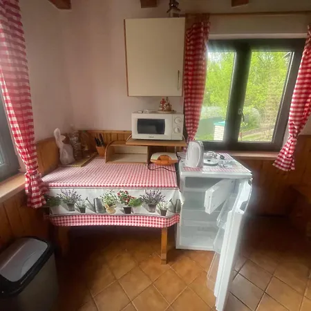 Na Rozcesti *